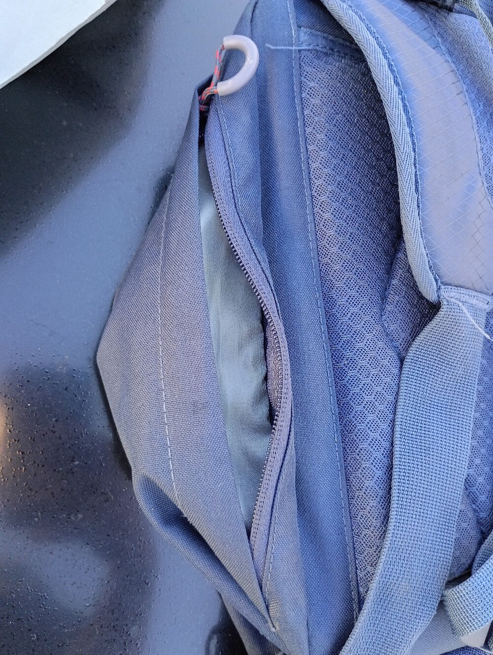 Trail Ridge 50l Day Backpack Used - Picture 15 of 16